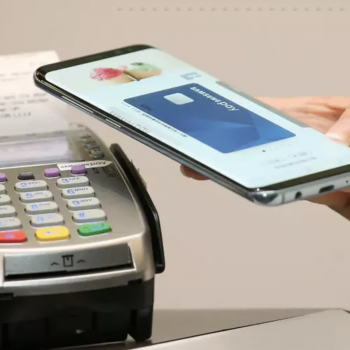 Samsung will launch a Samsung Pay debit card this summer